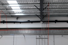 The-lines-at-the-ceiling