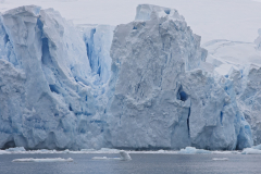 18-Antarctica-Cierva-Cove-5DSR-7-WEB-scaled